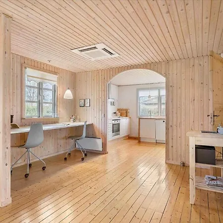 펜션 Lovely On The At Torreso