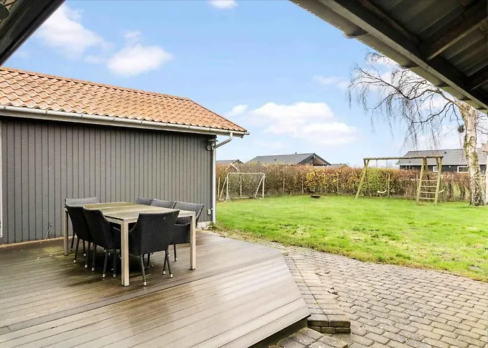 펜션 Lovely On The At Torreso